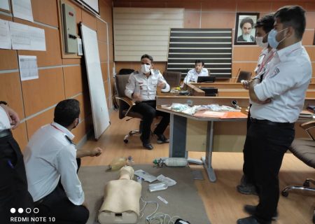 برگزاری کارگاه آموزشی دو روزه احیاء قلبی-ریوی پایه و پیشرفته در استان+تصاویر