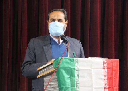 جشن های دهه فجر امسال گویای حرکت تاریخی انقلاب اسلامی باشد/مدیران با گشاده رویی از مشکلات مردم گره گشایی کنند