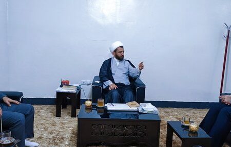 دیدار دادستان مرکز استان و دادستان کهگیلویه با امام جمعه دهدشت/حجت الاسلام وحدانی فر:ضعف فرهنگی و عدم آموزش کافی علل بروز آسیب‌های اجتماعی در کهگیلویه