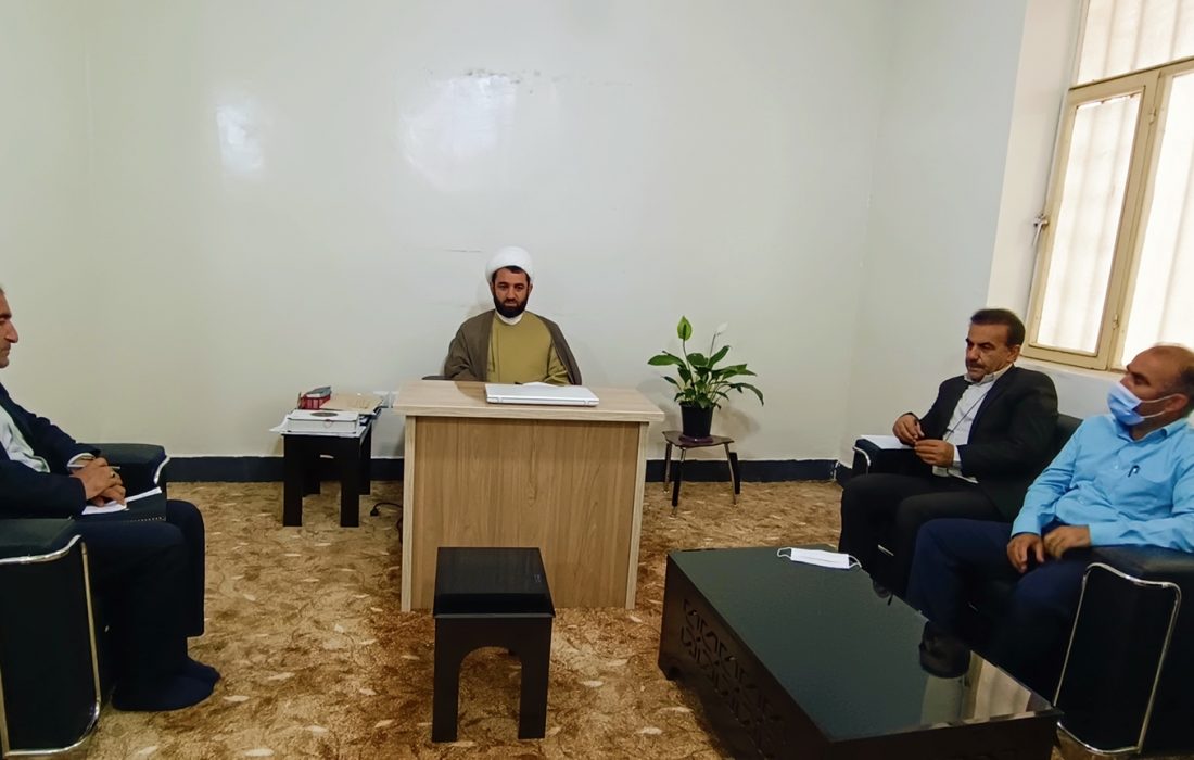 امام جمعه دهدشت: کارگر ستون فقرات اقتصاد یک جامعه است/کهگیلویه در باب اعطای تسهیلات اشتغالزا مورد بی مهری قرار گرفته است