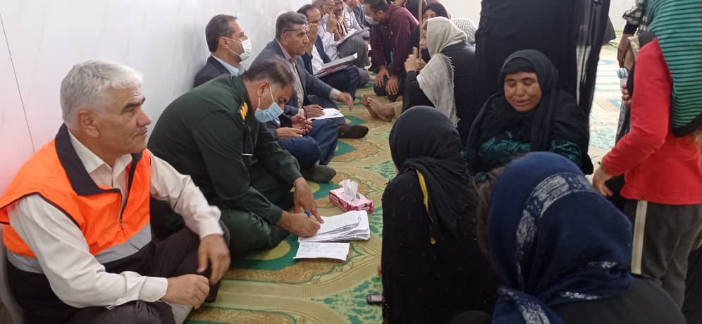 میز خدمت جهادی شهید کوچری در دره لبک کهگیلویه برگزار شد