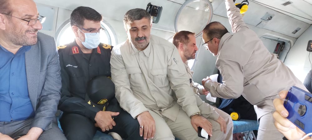 بازدید هوایی وزیر کشور از واحدهای تولیدی خسارت‌دیده کشاورزی