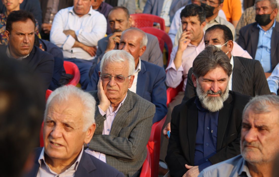 با حضور مردم و مسئولین مراسم ترحیم زنده یاد “سید قادر لاهوتی” برگزار شد