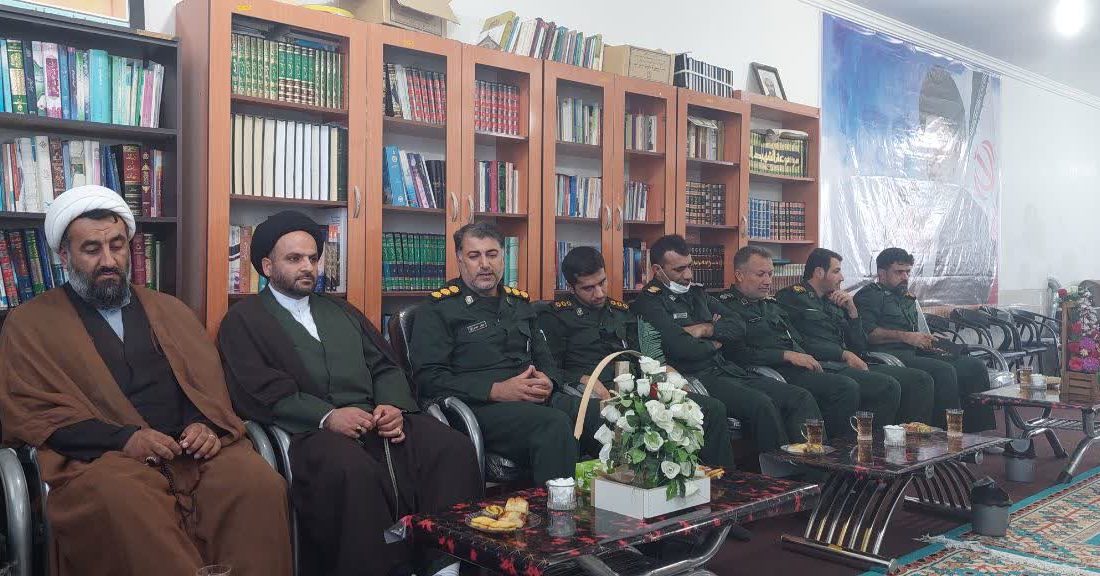 دیدار فرماندهی و کارکنان ناحیه مقاومت بسیج شهرستان چرام با امام جمعه