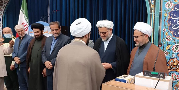 حکم امام جمعه کهگیلویه برای ۳ سال دیگر تمدید شد