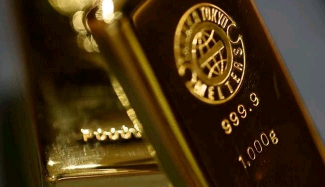 کاهش ۴ دلاری قیمت طلا در بازار جهان