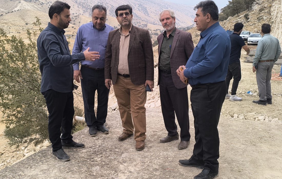 بازید فرماندار کهگیلویه از پروژه تعریض محور دهدشت به کلایه / پروژه مهم در حال اجرا