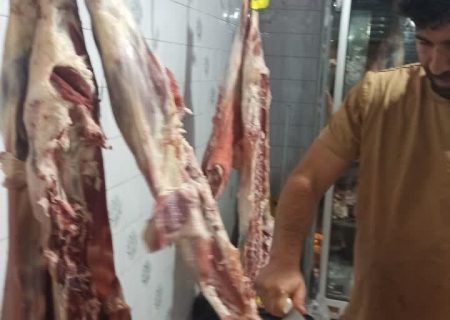 توزیع ۱۰۰ کیلو گوشت گرم بین مساجد شهرستان کهگیلویه به مناسبت اعتکاف