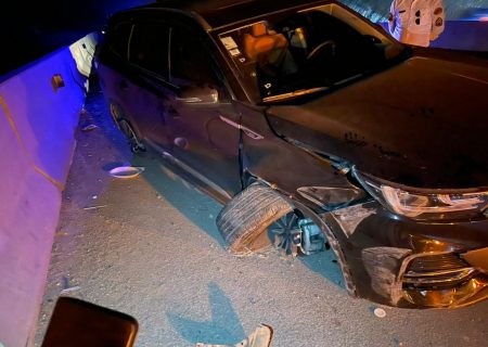 حادثه در مسیر پروژه‌های هفته دولت؛ معاون عمرانی استاندار دچار تصادف شد
