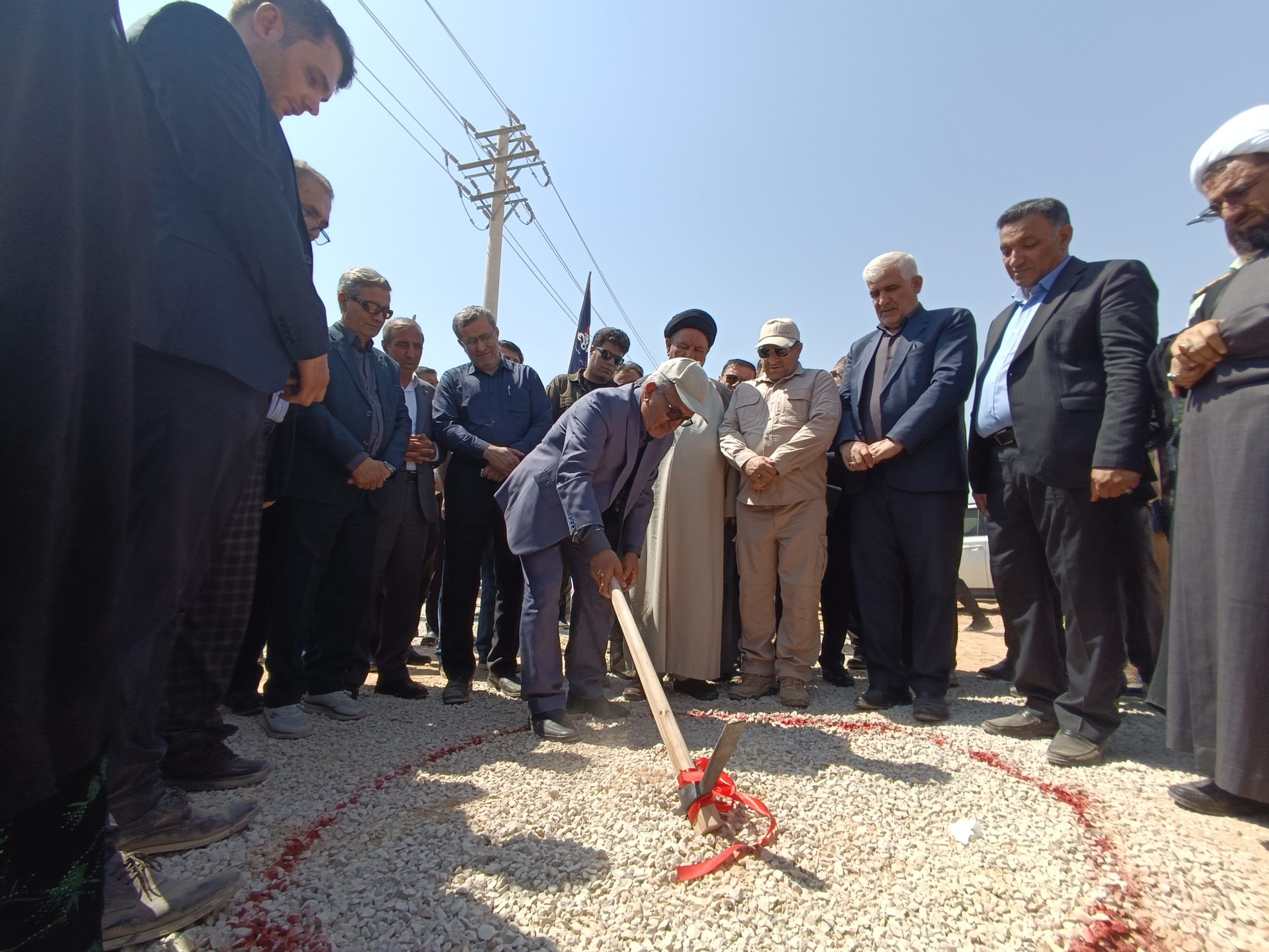 کلنگ‌زنی مجتمع خدماتی رفاهی در کهگیلویه؛ گامی در راستای توسعه زیرساخت‌ها