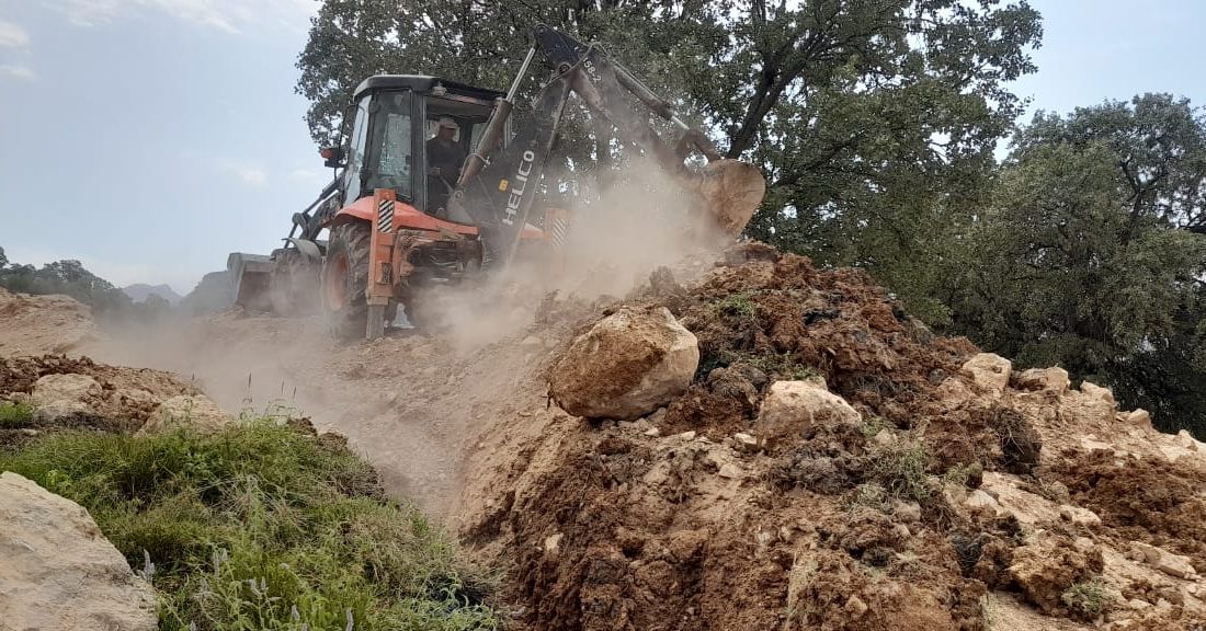 بهبود پایداری تأمین آب در سرفاریاب با رفع شکستگی‌های خط انتقال