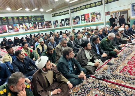 ایران با اتکا به توان داخلی، معادلات منطقه‌ای را تغییر داد؛ دشمن نتوانست بر جامعه ایمانی غلبه کند