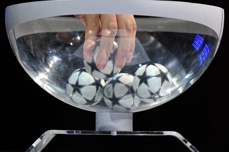 آیین قرعه کشی رویداد فرهنگی_ ورزشی رقابت های فوتسال «شهدای ایل تیرتاجی»  در شهر یاسوج برگزار شد