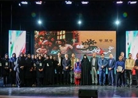 درخشش هنرمندان هسته گرافیک «سی‌دا» حوزه هنری کهگیلویه و بویراحمد در جشنواره ملی «بوم زندگی»