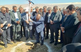 کلنگ نیروگاه خورشیدی ۲۵ مگاواتی متصل به شبکه در دشت مازه به زمین زده شد