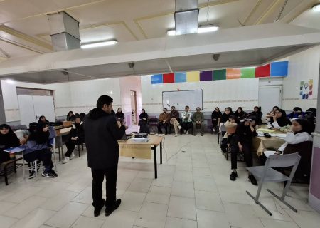 کارگاه تربیتی ـ تولیدی هنرهای تجسمی «بلوط و باروت» در گچساران برگزار شد