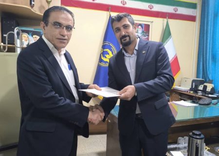 کمک ۵ میلیارد ریالی بانک رفاه کارگران به کمیته امداد دهدشت واریز شد